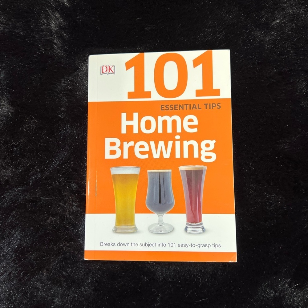 101 Essential Tips: Home Brewing - Beginner’s Guide to Craft Beer Making Gift